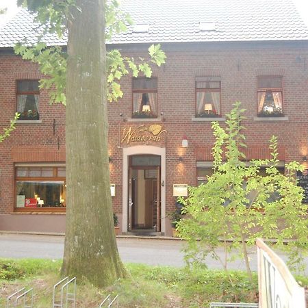 Restaurant Yamas Im Haus Waldesruh Hotel Nettetal Exterior photo