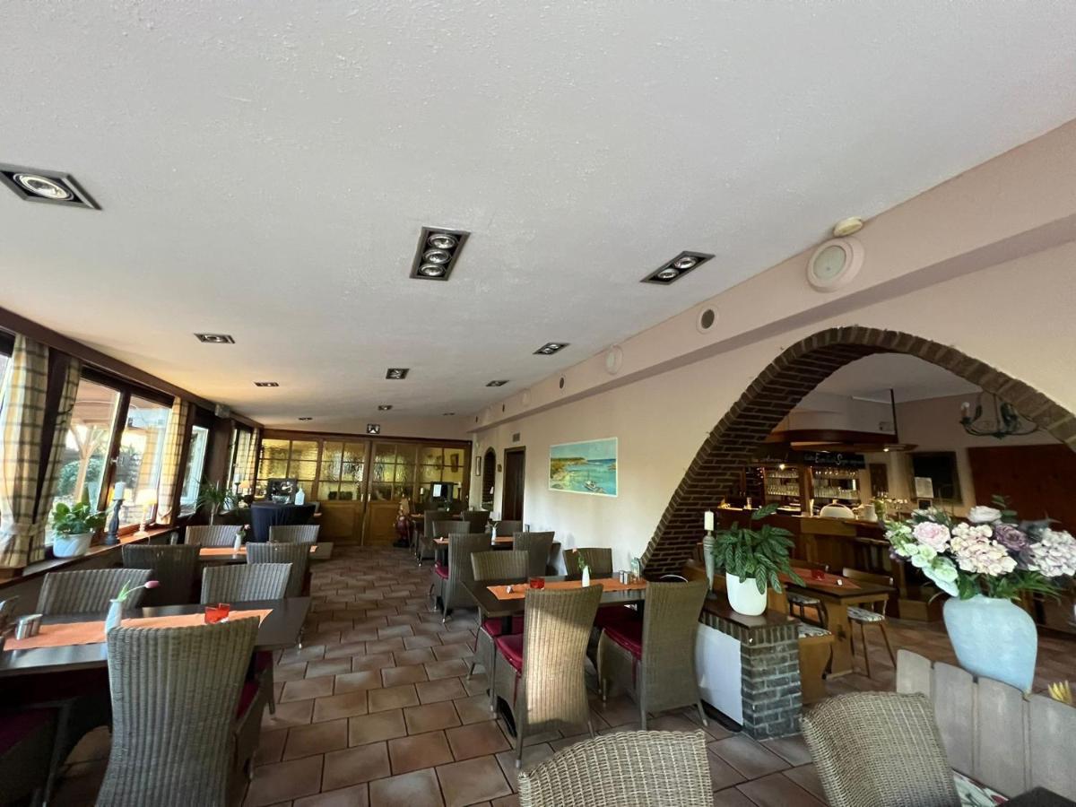 Restaurant Yamas Im Haus Waldesruh Hotel Nettetal Exterior photo
